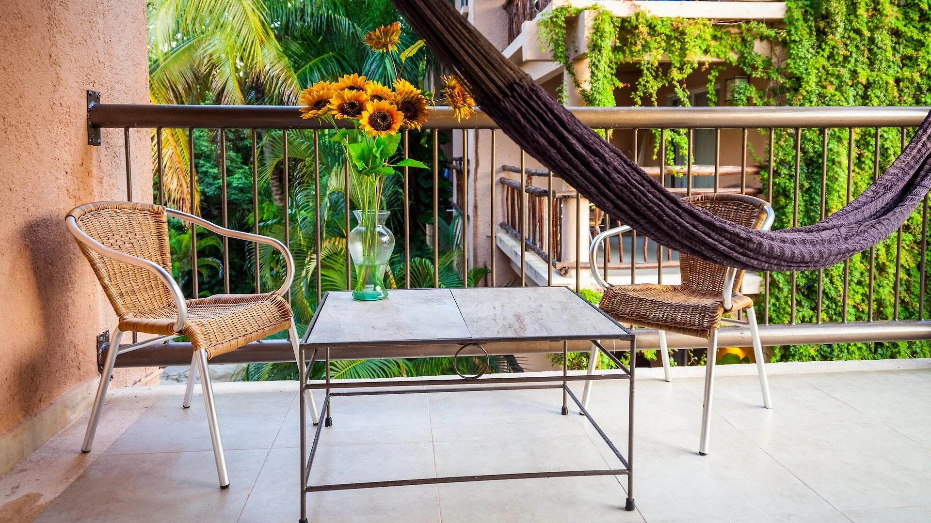 Tukan Hotel Playa Del Carmen 4*,