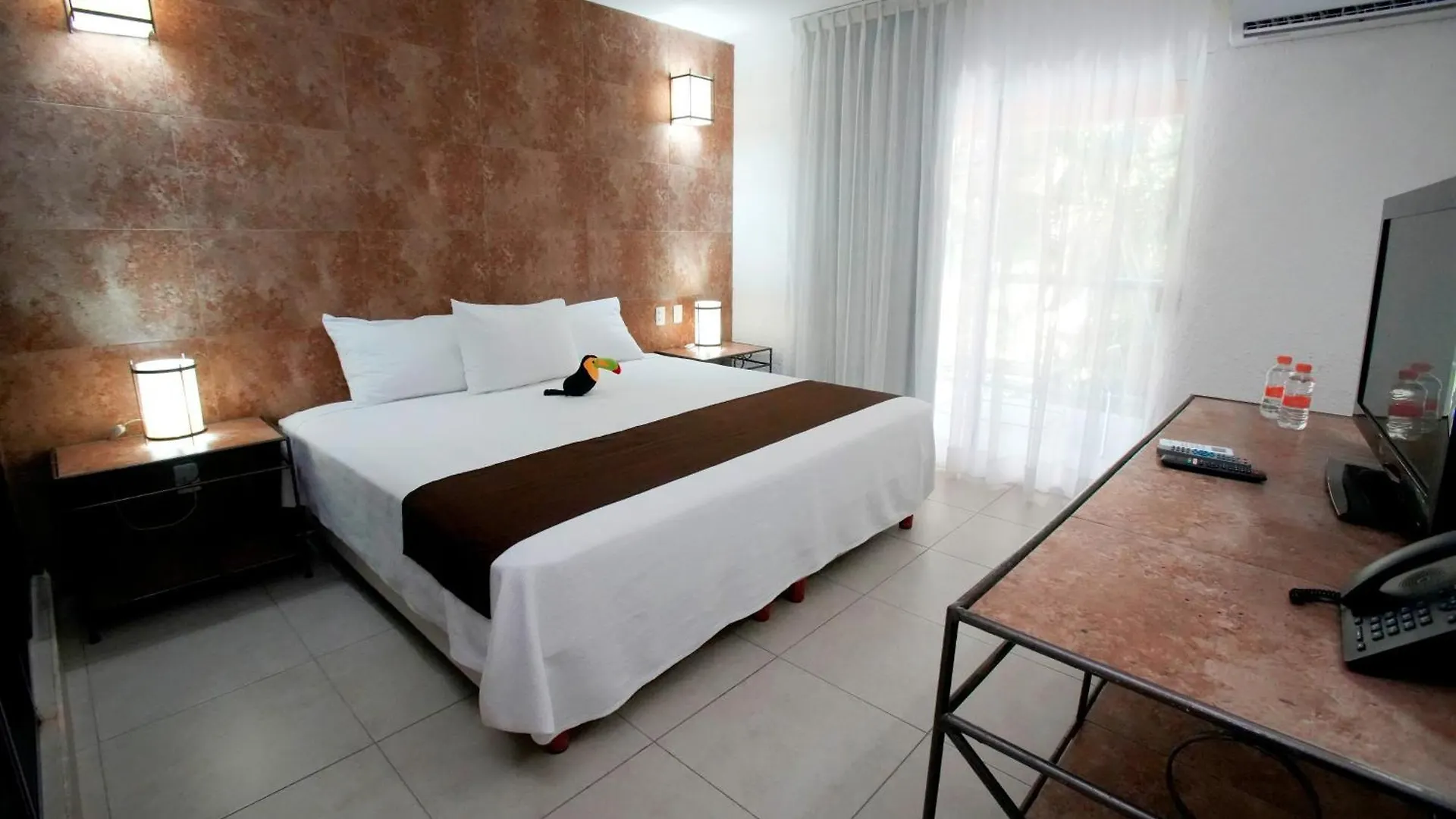 Tukan Hotel Playa Del Carmen