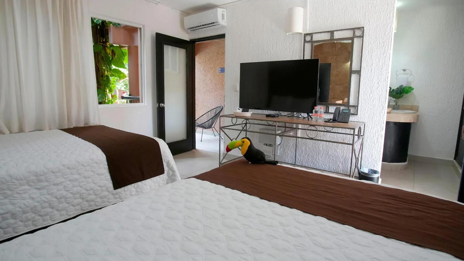 Tukan Hotel Плая-дель-Кармен