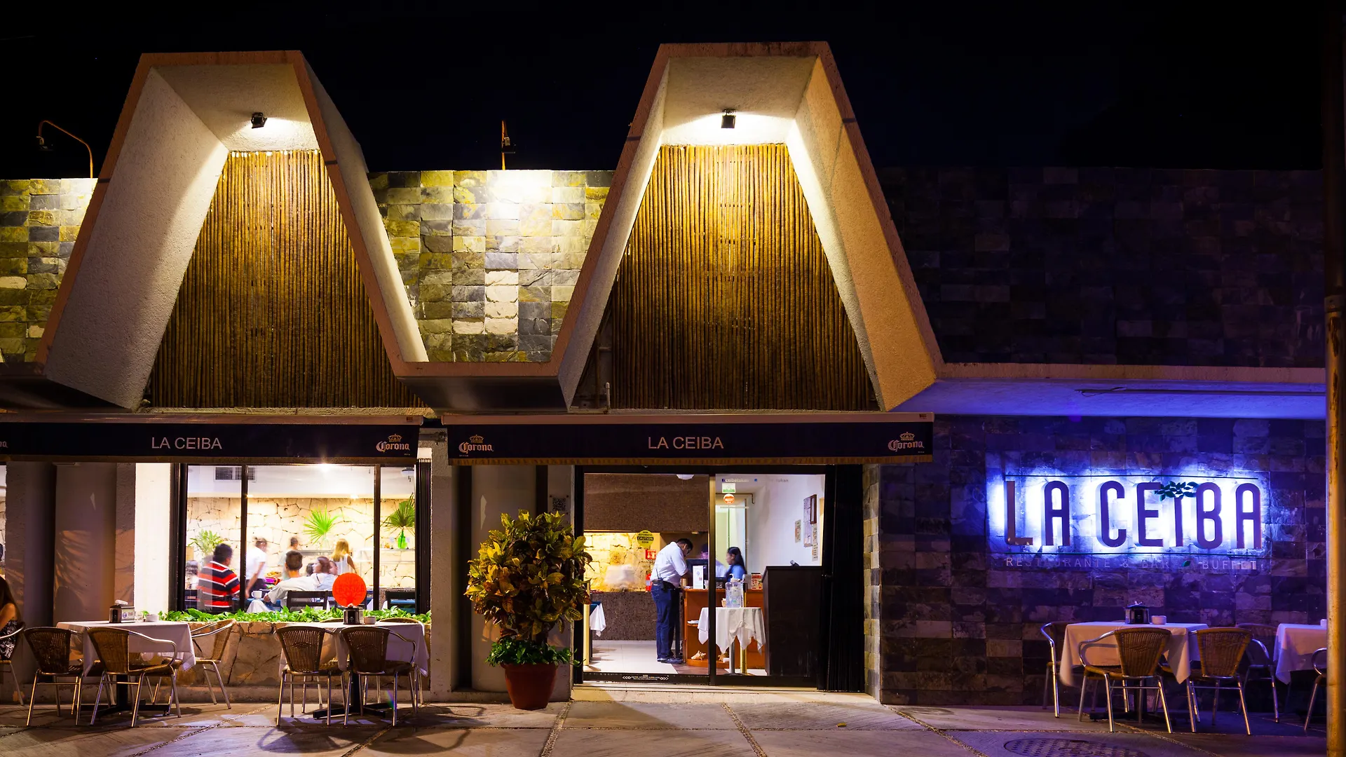 Tukan Hotel Playa Del Carmen Mexico